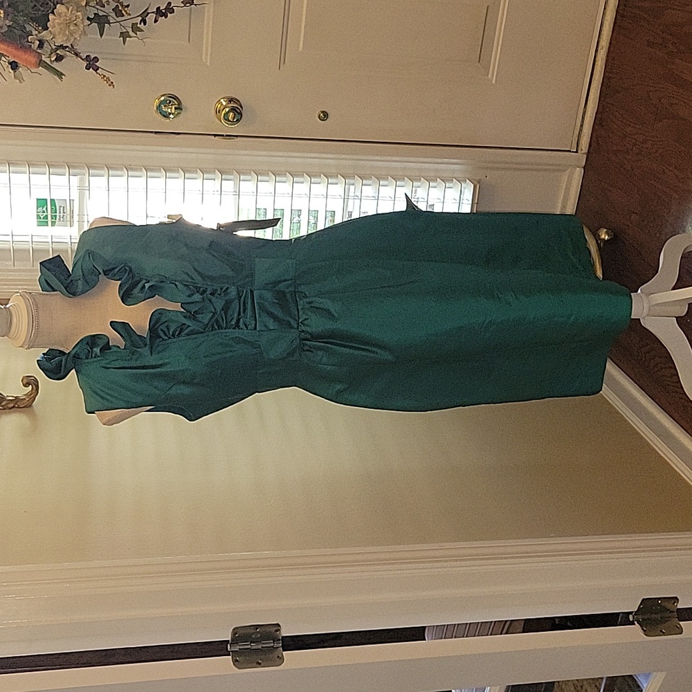 Alfred Sung jade green dress sleeveless ruffled neck fitted waist bow sz 10 New…